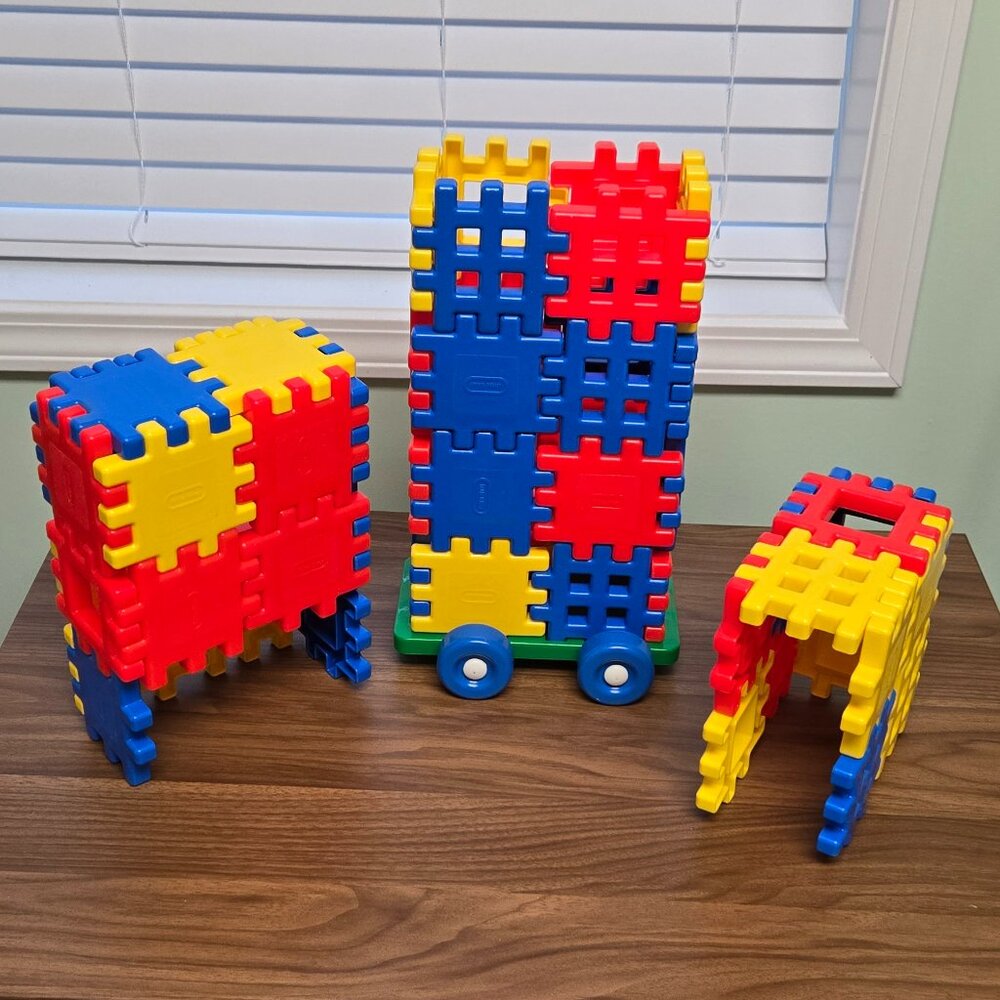Vintage Little Tikes Waffle Blocks: 54 Blocks with Wheeled Base - Picture 2 of 4